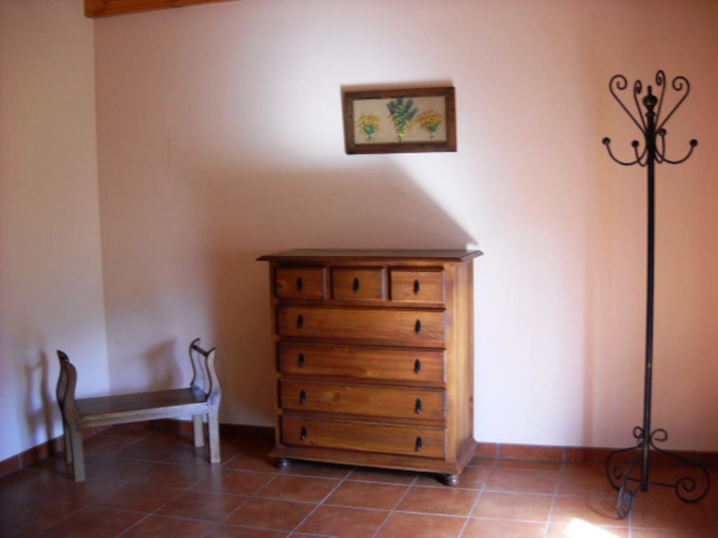 Casestonet Forcall Room photo
