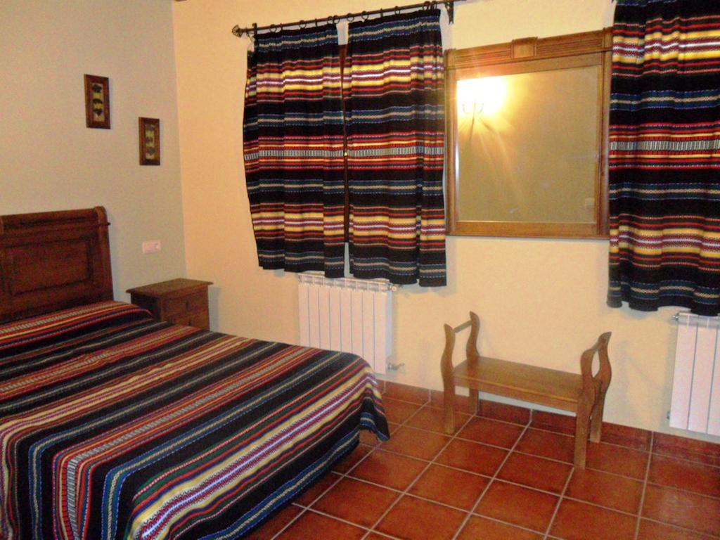 Casestonet Forcall Room photo