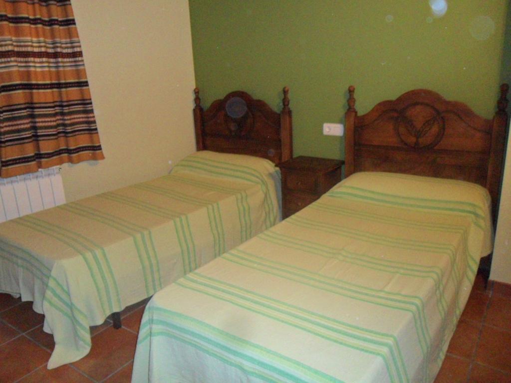 Casestonet Forcall Room photo