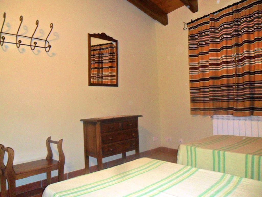 Casestonet Forcall Room photo